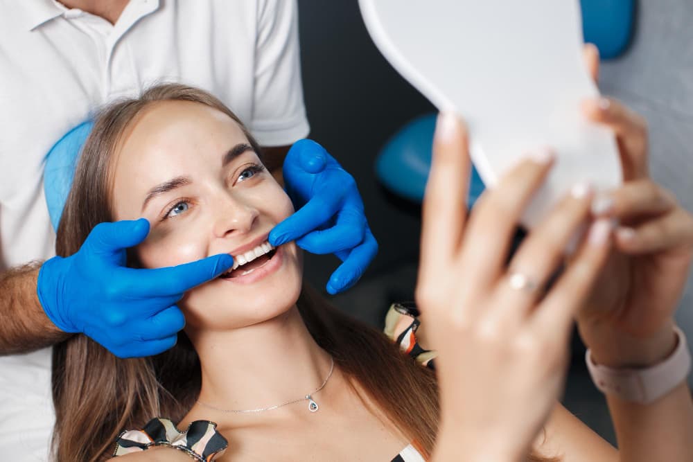 Cosmetic Dentistry in Rancho Bernardo: How to Choose the Right Treatment for Your Smile